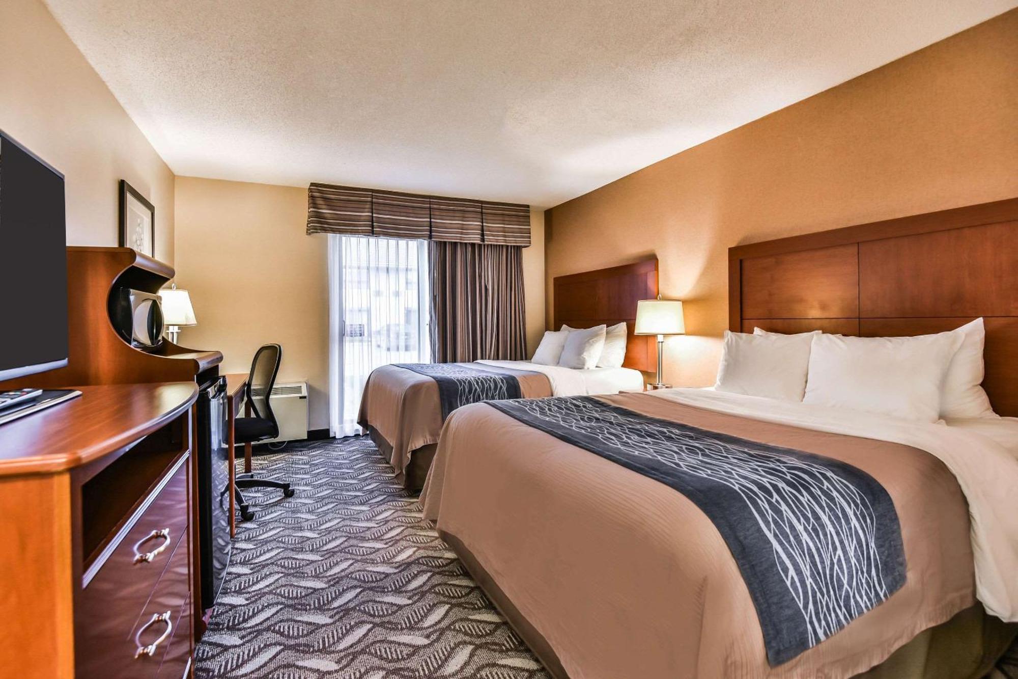 Comfort Inn & Suites Ambassador Bridge Windsor Extérieur photo