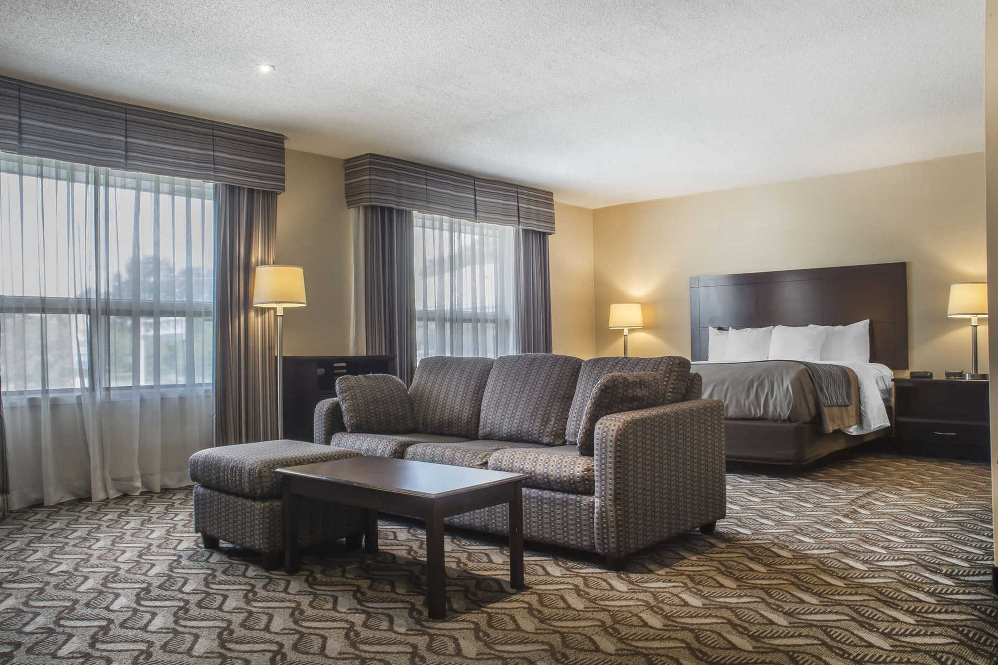 Comfort Inn & Suites Ambassador Bridge Windsor Chambre photo